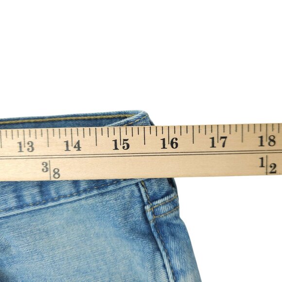 Levis 501 Button Fly Jeans Mens 32 x 30 Straight Leg Light Wash Denim Mid Rise - Picture 13 of 15